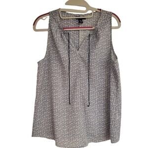 Women's Gap White/Blue Floral Sleeveless V-Neck Blouse | Size XS